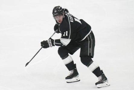 LNH: Les Kings accordent une prolongation de contrat de deux ans à Anze Kopitar