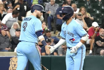 Les Blue Jays balayent un programme double à Chicago, contre les White Sox