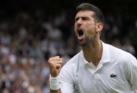 Djokovic défait Rublev et retrouvera Sinner dans le carré d’as à Wimbledon