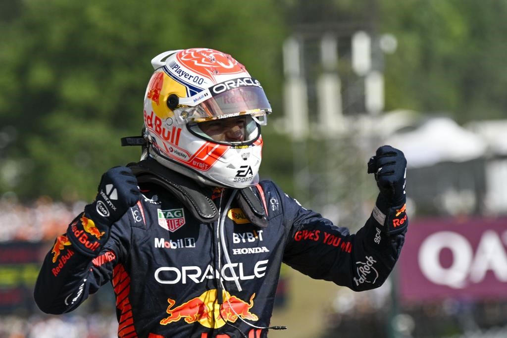 Verstappen remporte le GP de Hongrie et procure à Red Bull une 12e victoire de suite