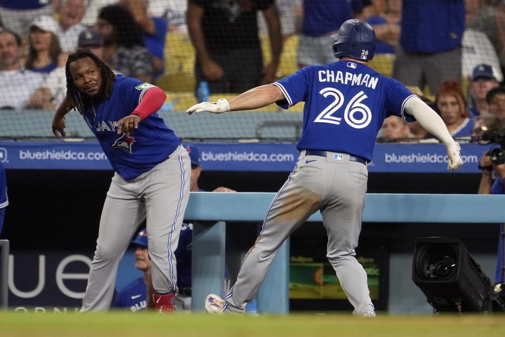 Les Blue Jays l’emportent 6-3 en 11e manche contre les Dodgers