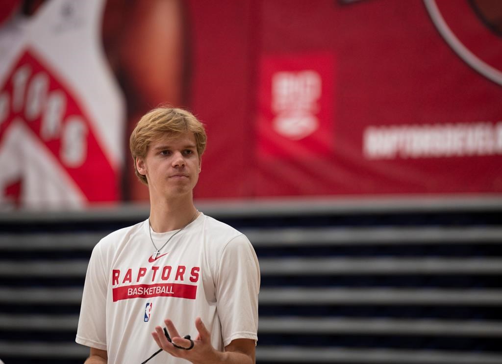 Raptors de Toronto: le nouveau venu Gradey Dick s’implique auprès des jeunes