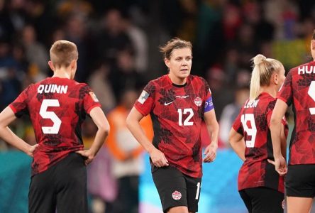 Christine Sinclair lance un avertissement après l’élimination du Canada