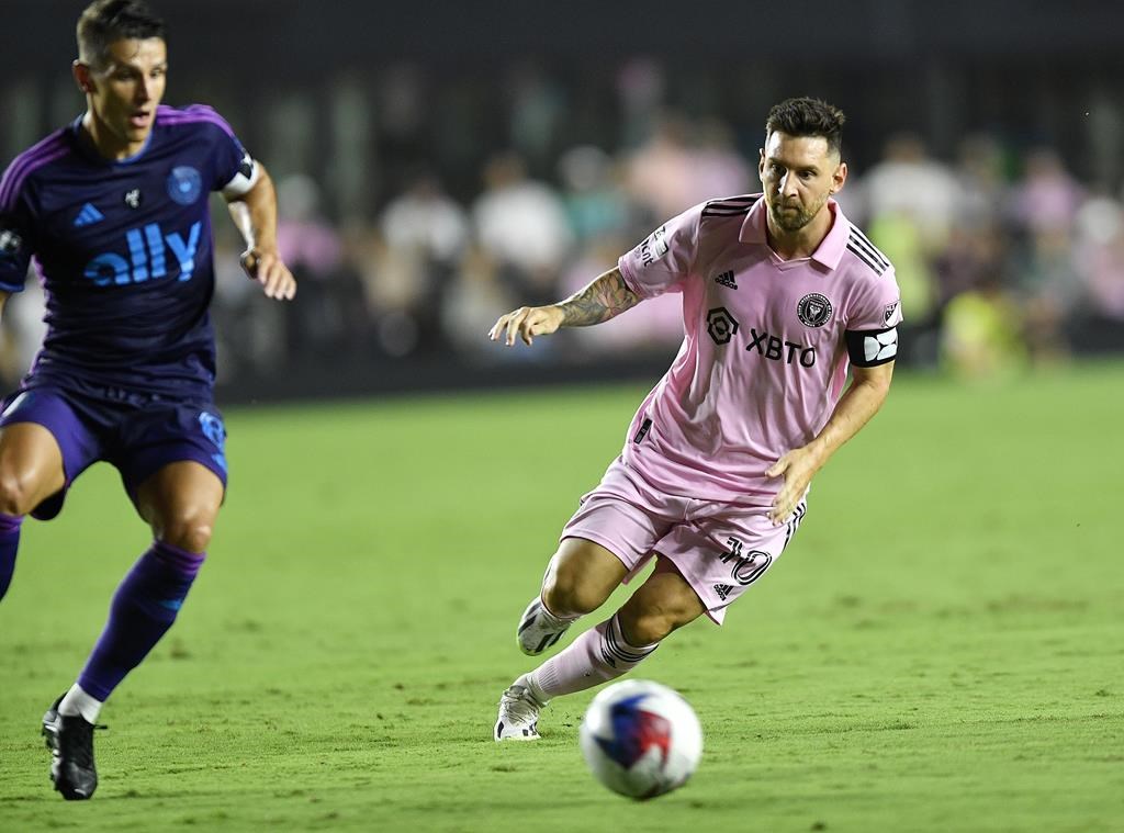 Lionel Messi marque dans un 5e match de suite, l’Inter Miami en demi-finale