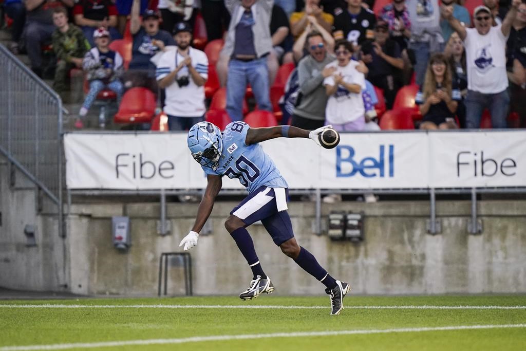 Kelly et Leake mènent les Argonauts à une victoire de 44-31 contre le Rouge et Noir