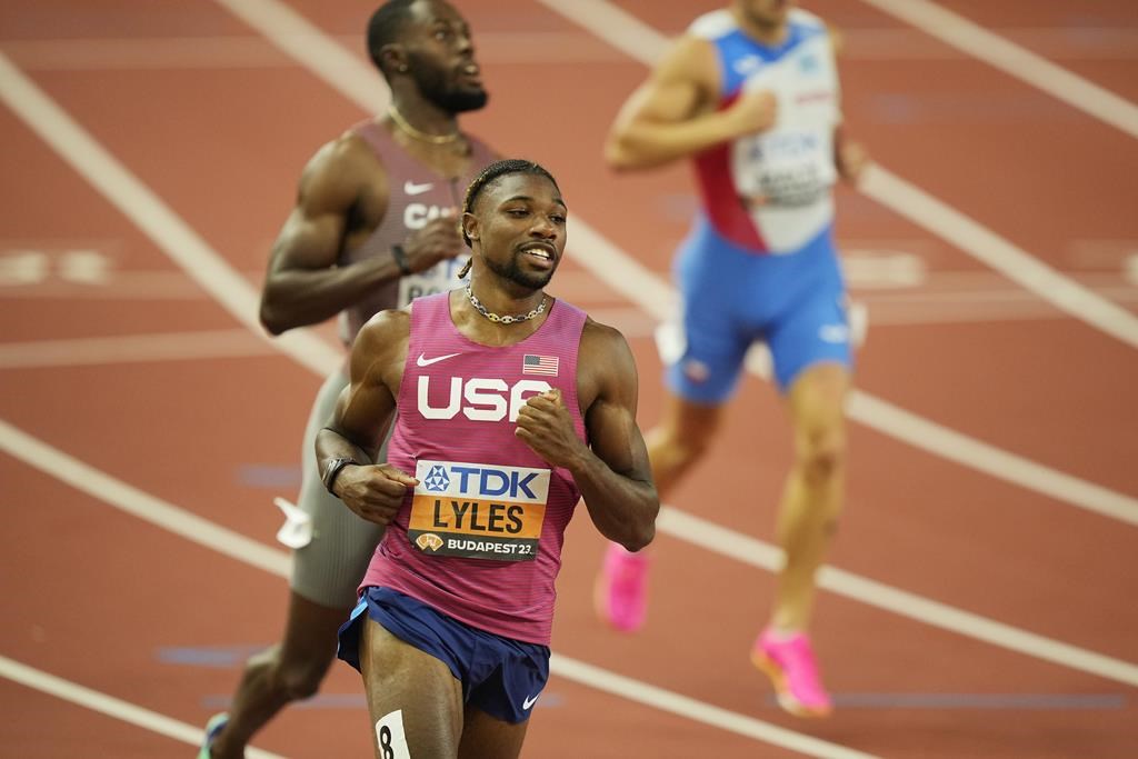 Noah Lyles triomphe au 200 mètres et lance un message avant les Jeux de Paris