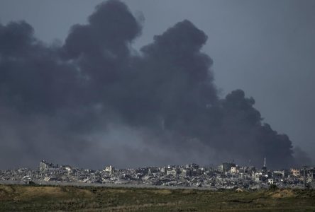 L’armée israélienne étend son offensive aux camps de réfugiés urbains à Gaza