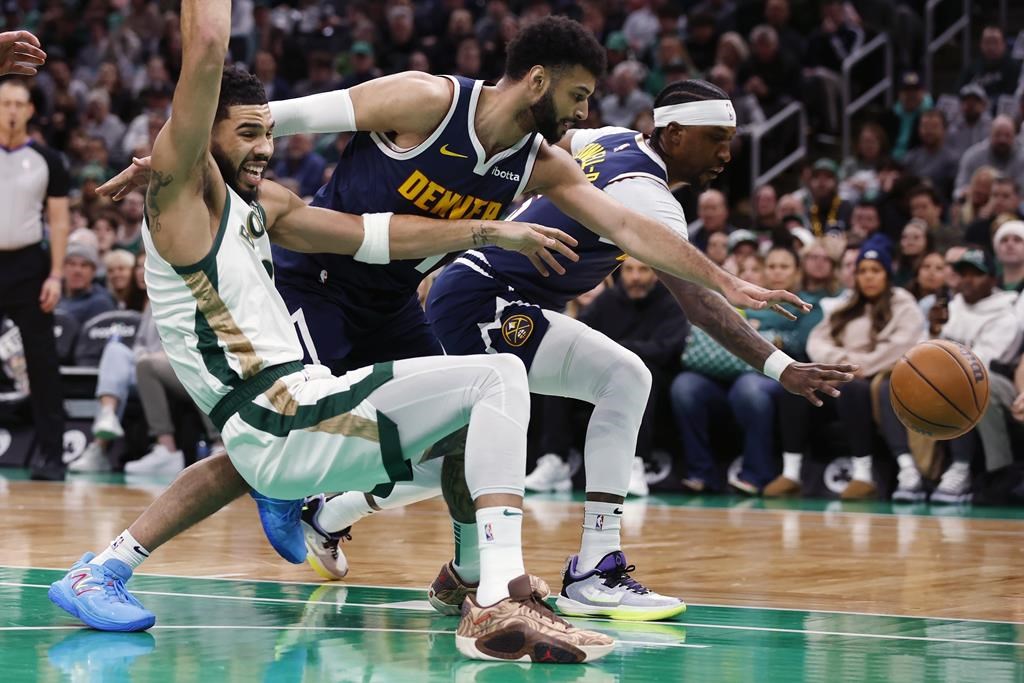 Les Celtics ne sont plus maîtres chez eux, battus 102 à 100 par les Nuggets
