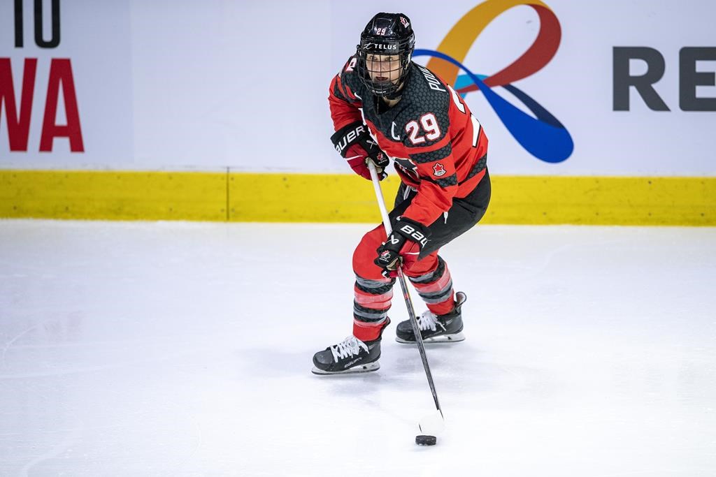 Marie-Philip Poulin est l’une des 23 joueuses qui représenteront le Canada au Mondial