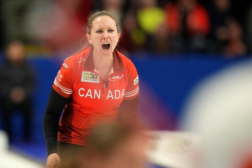 Rachel Homan défait Silvana Tirinzoni 7-5 et remporte l’or aux Mondiaux de curling
