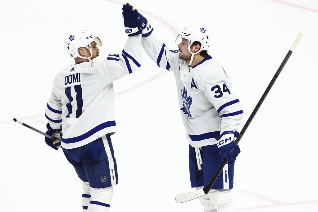 Auston Matthews marque son 60e but, les Maple Leafs défont les Sabres 3-0