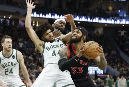 Les Raptors mettent fin à une série de 15 revers en battant les Bucks à Milwaukee