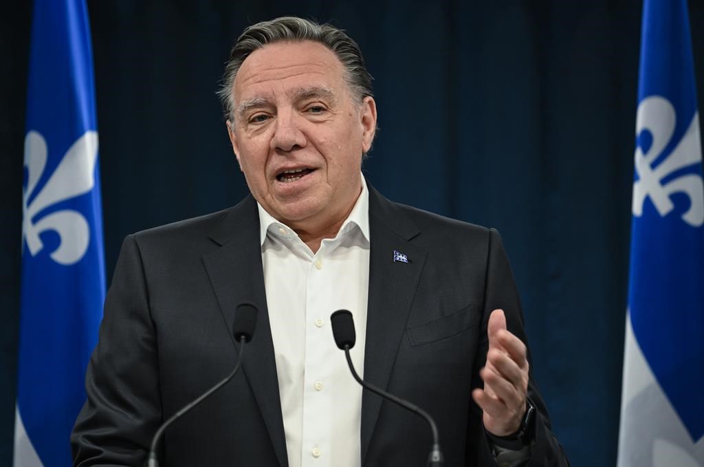 François Legault associe le comité de suivi de la Commission Laurent au PQ