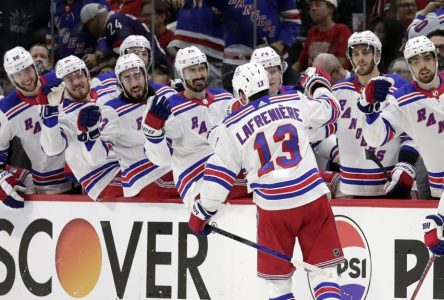 Alexis Lafrenière continue de contribuer aux succès des Rangers en séries