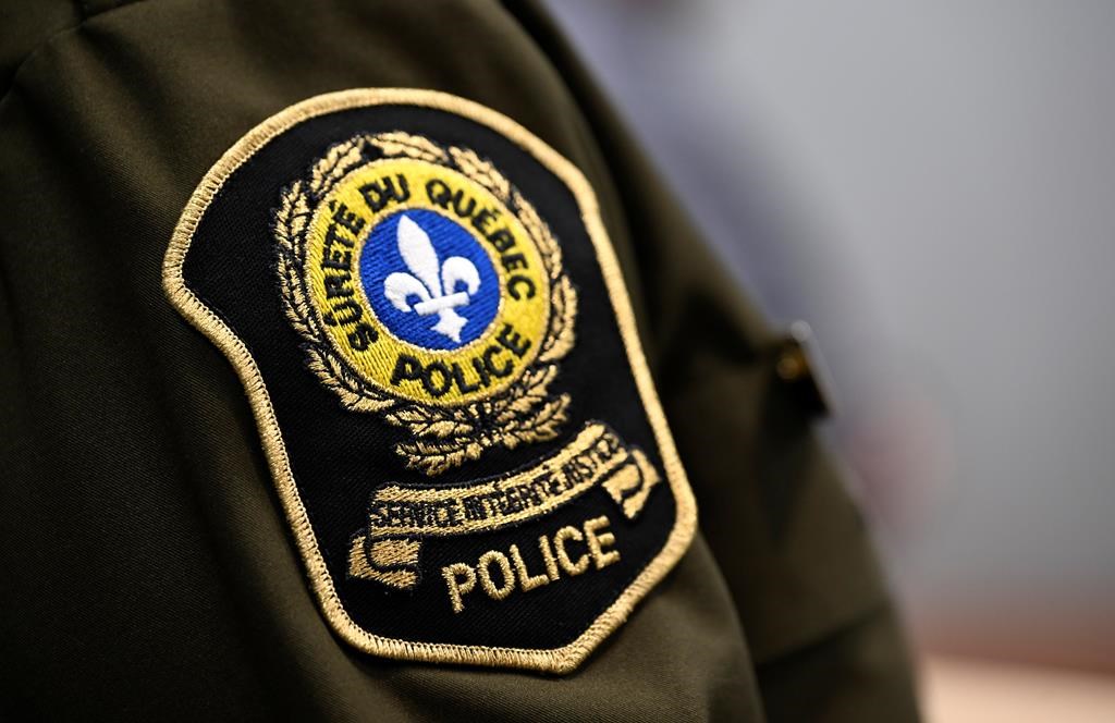 Le suspect d’un délit de fuite mortel sur l’A-15 à Laval se livre aux policiers