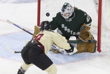 LPHF: Montréal et Boston à égalité 2-2 après trois périodes de jeu