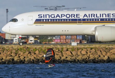 Turbulences sévères: un mort à bord d’un vol de Singapore Airlines