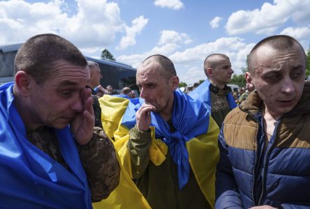 La Russie et l’Ukraine échangent des prisonniers pour la première fois en trois mois