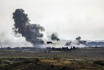 Des agents canadiens demandent à un soignant s’il a soigné des membres du Hamas