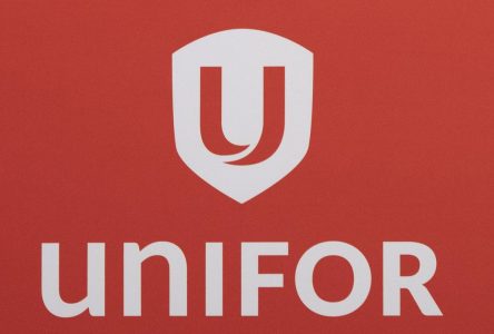 Les syndiqués d’Unifor déclenchent la grève à l’usine Kruger de Trois-Rivières