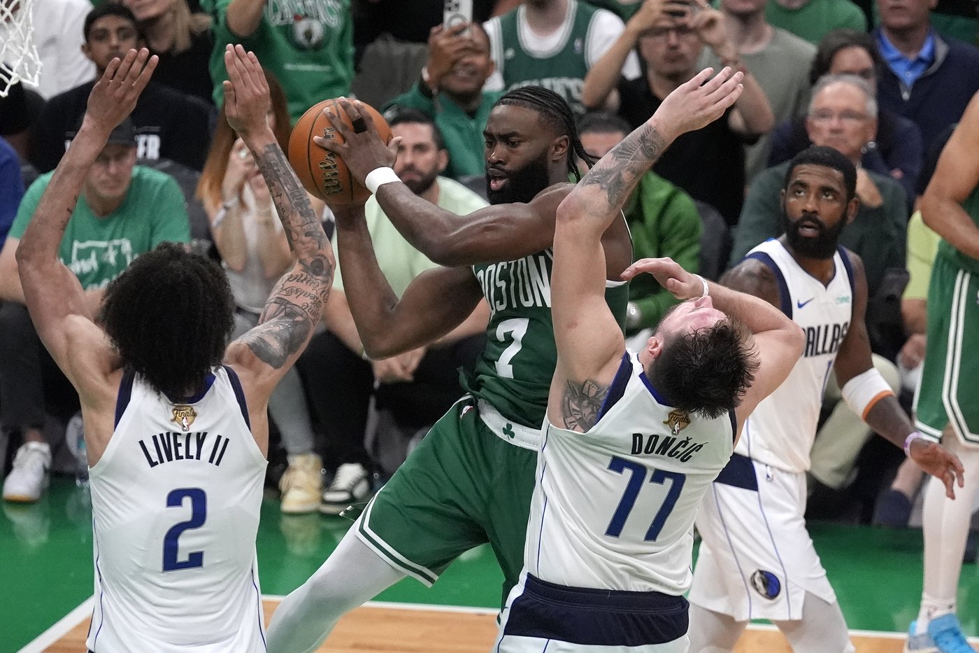 Les Celtics de Boston remportent le championnat de la NBA en cinq parties