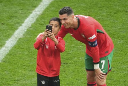 Ronaldo n’a pas marqué mais a attiré des fans avides d’égoportraits