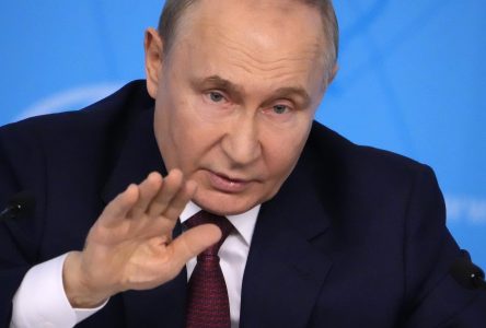 Vladimir Poutine énonce ses conditions pour mettre fin à son invasion de l’Ukraine