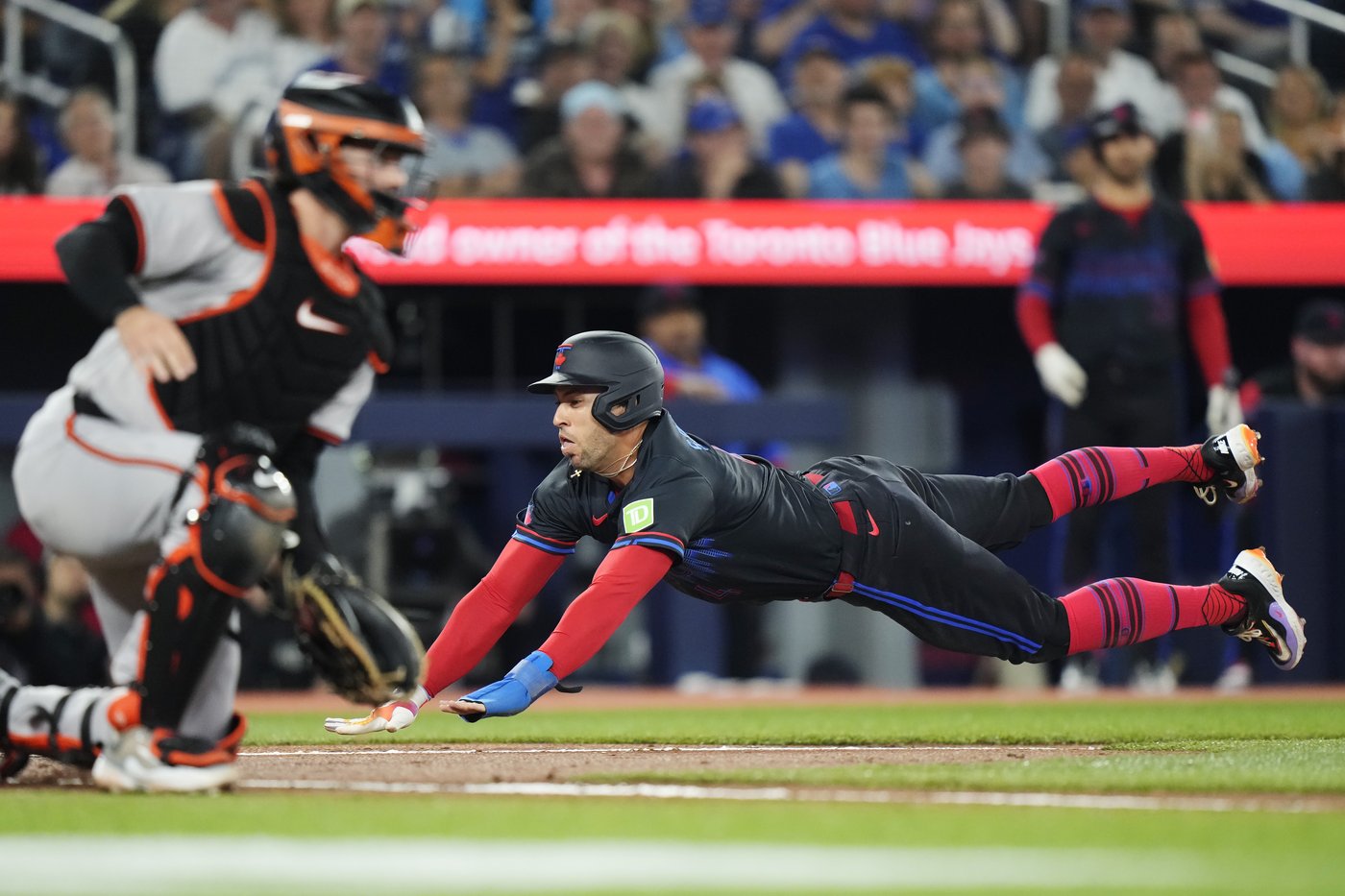 Kiner-Falefa joue les héros en neuvième et les Jays battent les Orioles 3-2