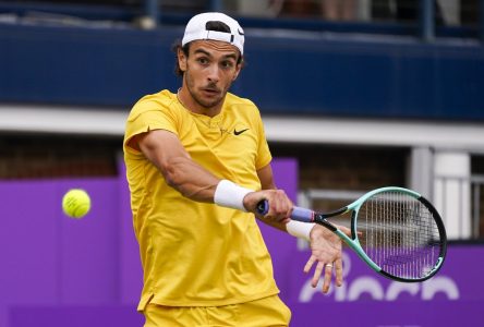 Lorenzo Musetti affrontera Tommy Paul en finale au Queen’s Club