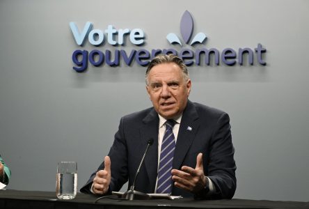 Perdre un troisième référendum affaiblirait le Québec face à Ottawa, clame Legault