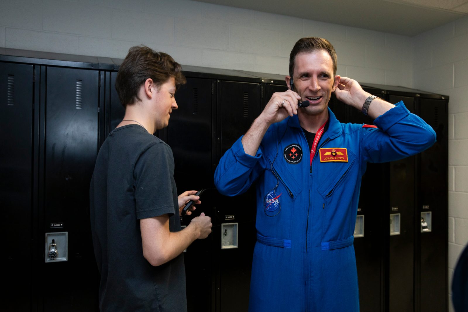 L’école St-Johns accueille l’astronaute Joshua Kutryck