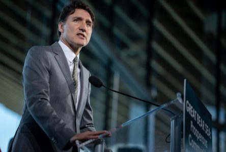 Trudeau reste, mais dit avoir entendu les «préoccupations» et «frustrations»