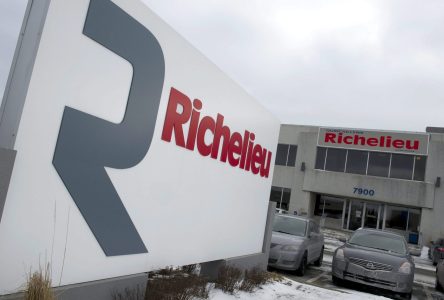 Grève illimitée déclenchée à l’entrepôt de Quincaillerie Richelieu