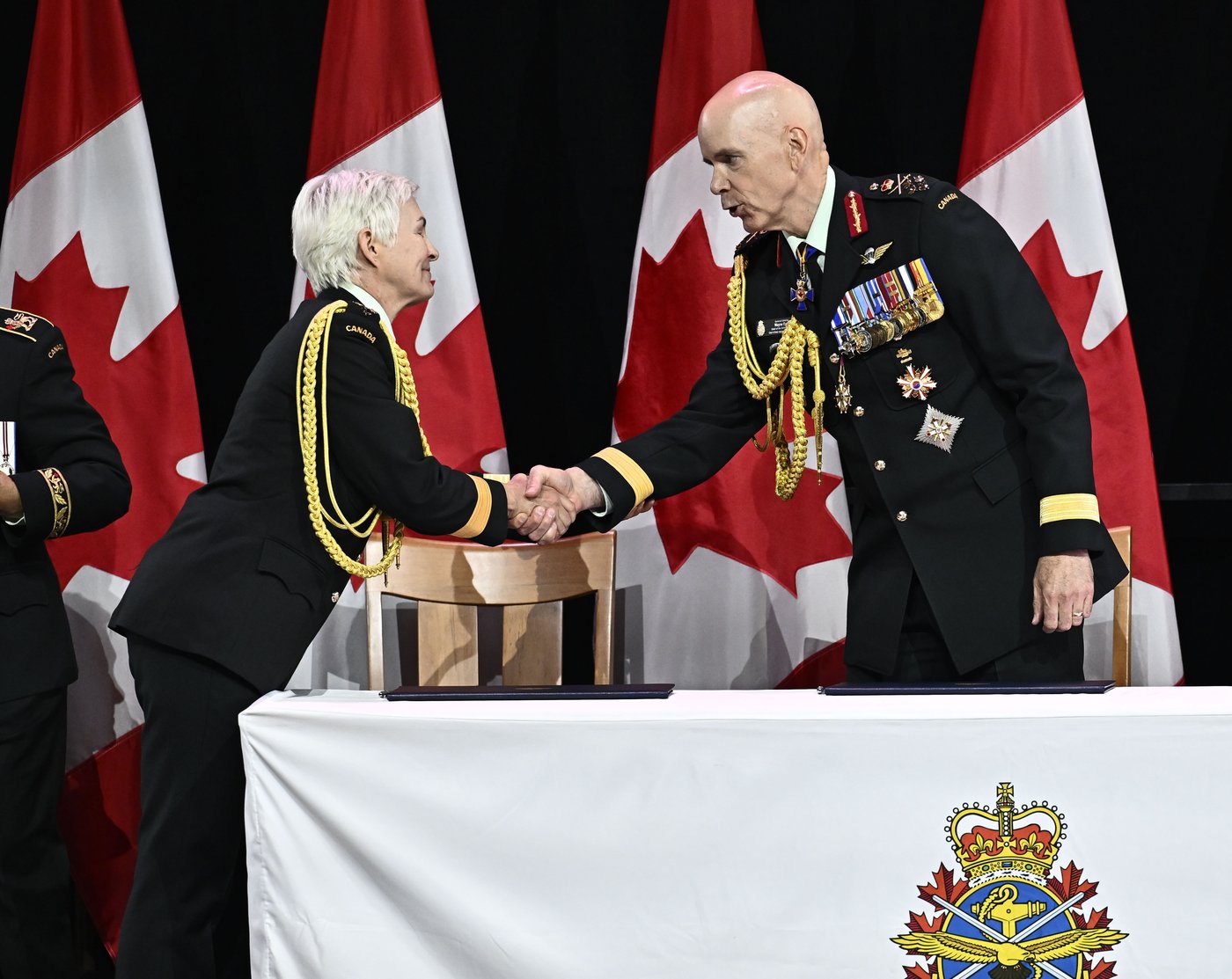 Jennie Carignan prend officiellement le commandement de l’armée canadienne