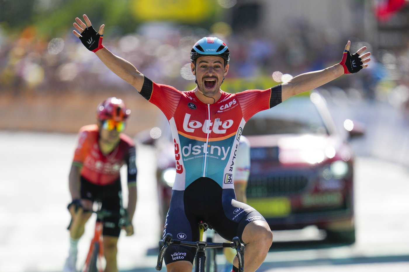 Le Belge Victor Campenaerts remporte la 18e étape du Tour de France