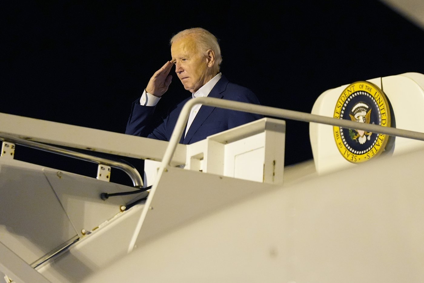 Joe Biden appelle le pays à ne pas s’engager dans la voie de la violence politique