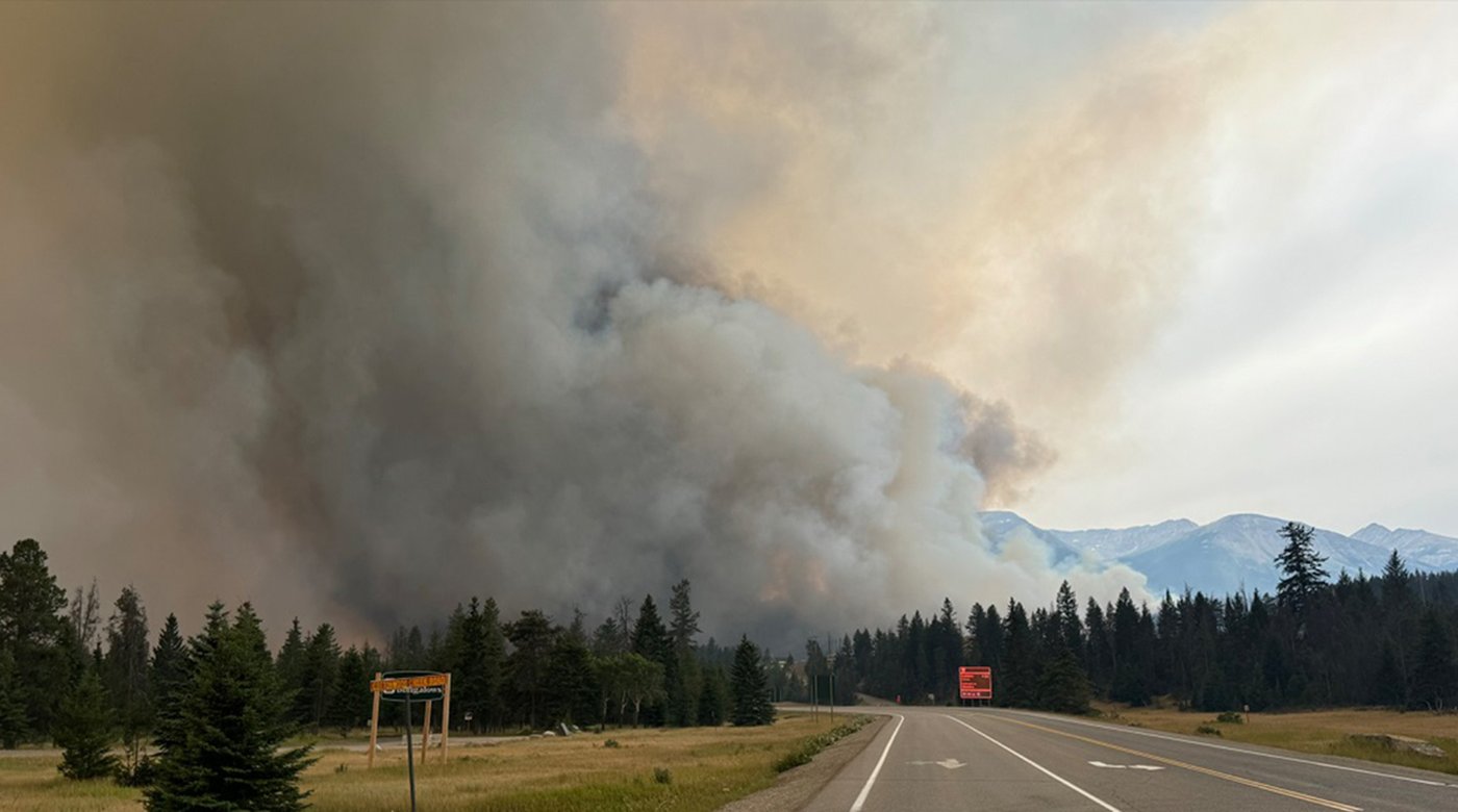 Les expéditions du CN reprennent dans le parc de Jasper frappé par les feux de forêt