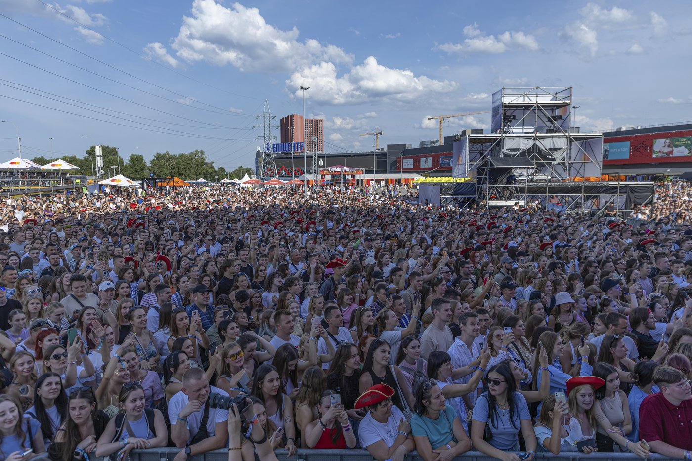 Un festival de musique a eu lieu à Kyiv sur fond de guerre, ce week-end