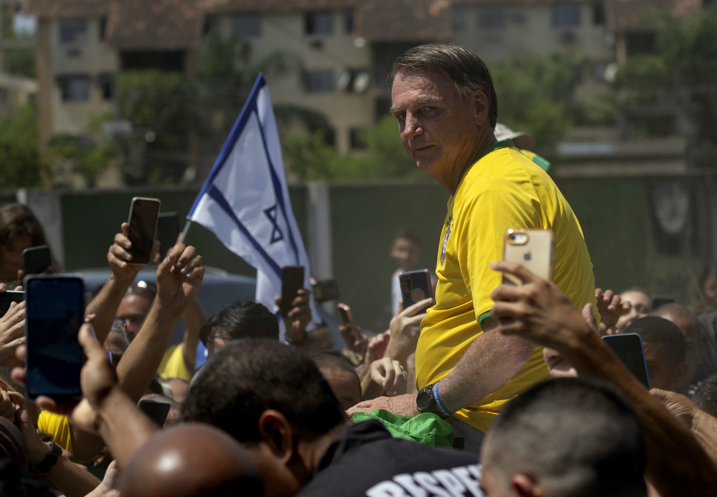 La police brésilienne inculpe l’ex-président Jair Bolsonaro pour blanchiment d’argent
