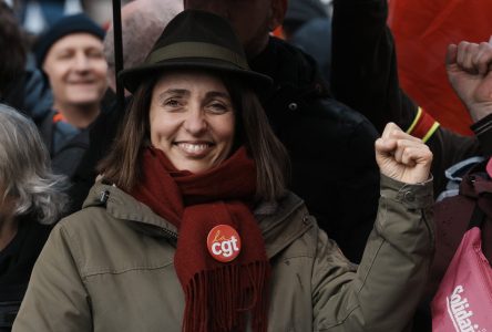 France: les syndicats appellent à faire pression sur Macron pendant les JO