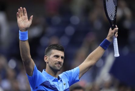 Djokovic l’emporte en trois manches contre Albot: 6-2, 6-2 et 6-4