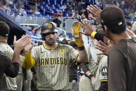 Les Padres gagnent en 10e manche face aux Marlins pour leur 7e victoire de suite