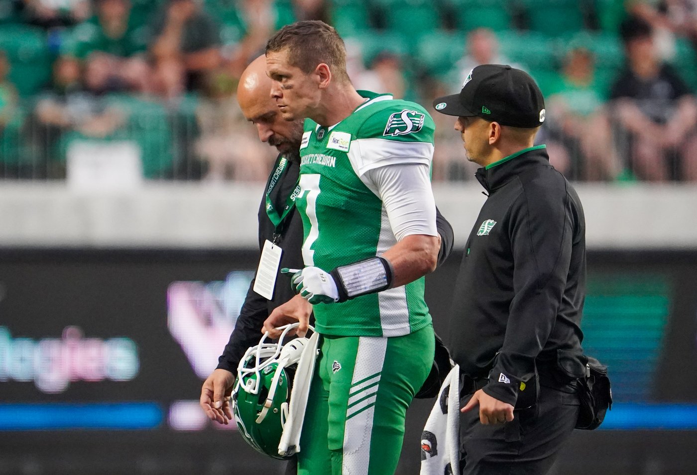 Alouettes-Roughriders : un duel entre Davis Alexander et Trevor Harris