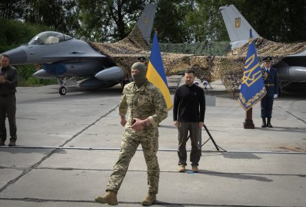 Le président ukrainien reconnaît indirectement des opérations militaires en Russie