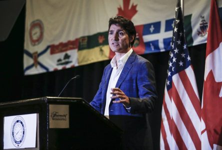 Imposer un arbitrage au CN et au CPKC était justifié, soutient Justin Trudeau