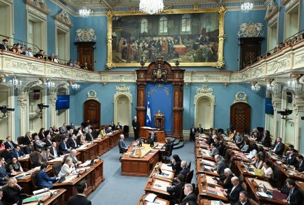 Le Commissaire au lobbyisme du Québec veut serrer la vis aux entreprises