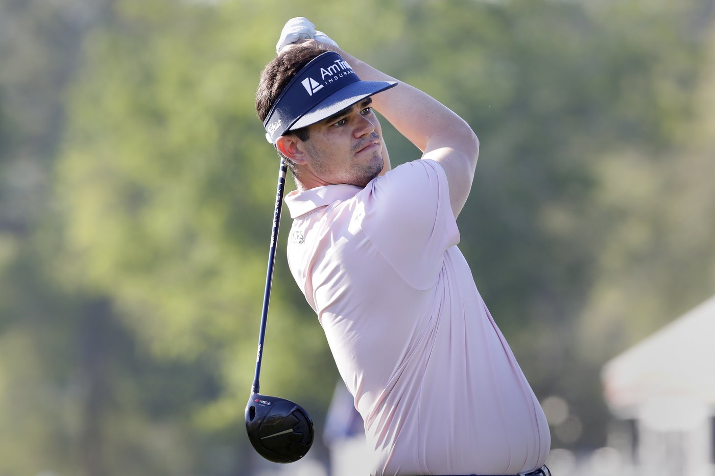 Beau Hossler prend la tête du Championnat Wyndham, retardé par la pluie