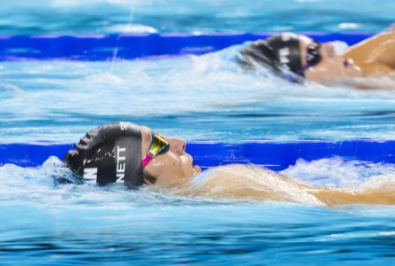 Jeux paralympiques: Nicholas Bennett et Tess Routliffe gagnent l’argent en natation