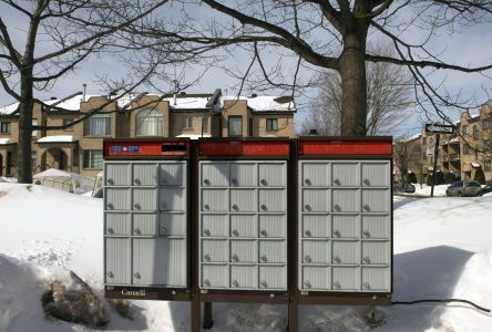 Le président du conseil de Postes Canada affirme que la situation «n’est pas viable»