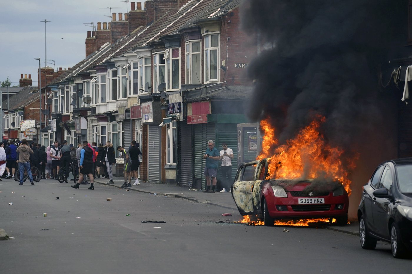 Manifestations au Royaume-Uni: le premier ministre a tenu une réunion d’urgence